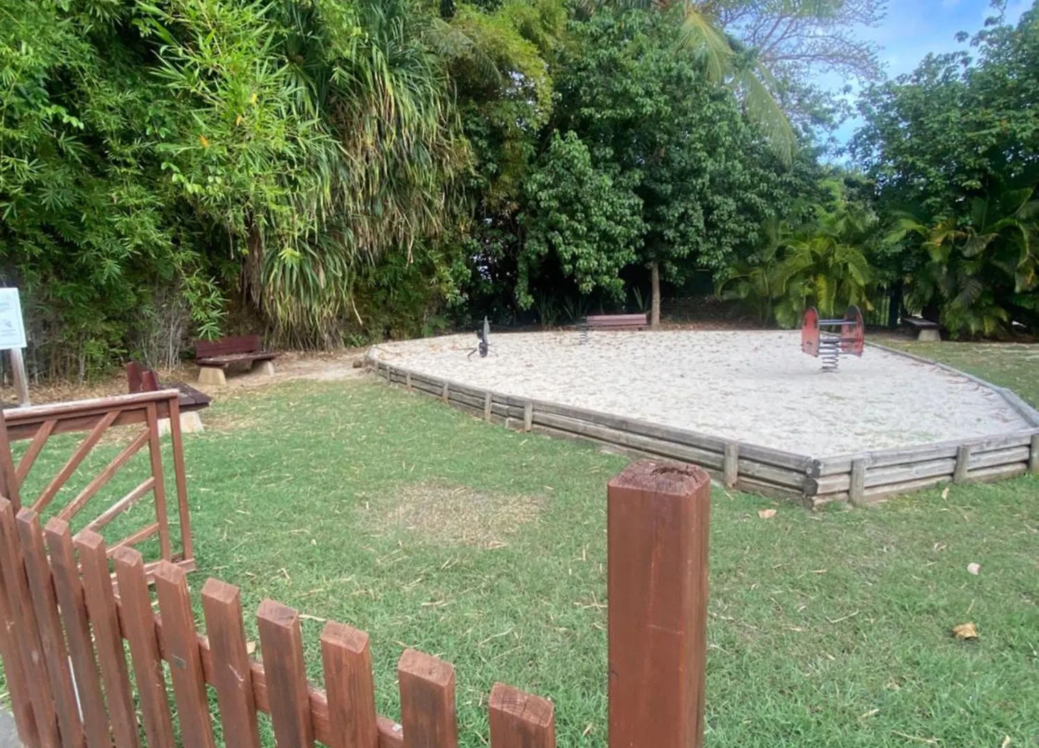 Kaza Douce Logement 2 Chambres Dans Un Village Vacance 圣安尼 公寓